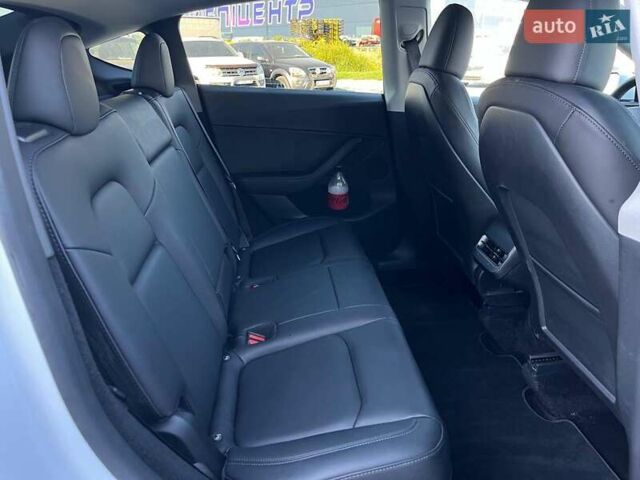 Белый Тесла Model Y, объемом двигателя 0 л и пробегом 34 тыс. км за 30890 $, фото 26 на Automoto.ua