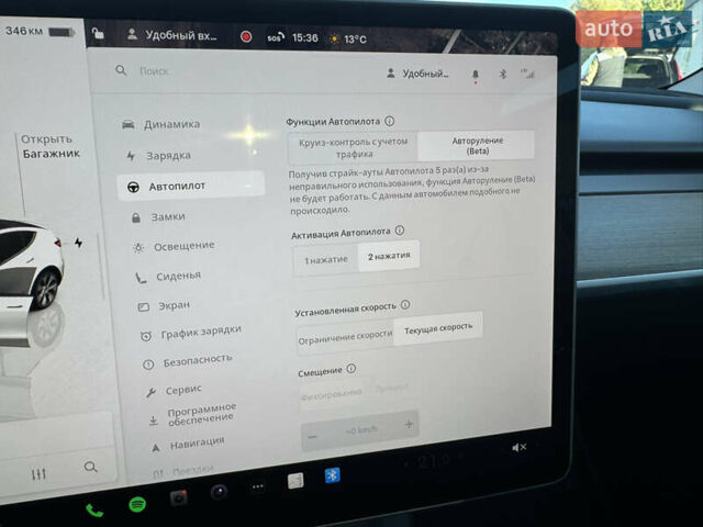 Белый Тесла Model Y, объемом двигателя 0 л и пробегом 26 тыс. км за 29900 $, фото 30 на Automoto.ua