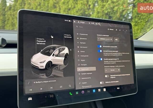 Белый Тесла Model Y, объемом двигателя 0 л и пробегом 1 тыс. км за 31111 $, фото 44 на Automoto.ua