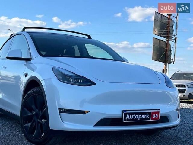 Белый Тесла Model Y, объемом двигателя 0 л и пробегом 34 тыс. км за 31440 $, фото 16 на Automoto.ua