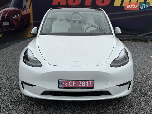 Белый Тесла Model Y, объемом двигателя 0 л и пробегом 23 тыс. км за 26500 $, фото 11 на Automoto.ua
