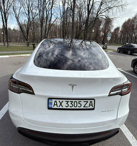 Белый Тесла Model Y, объемом двигателя 0 л и пробегом 18 тыс. км за 29000 $, фото 3 на Automoto.ua