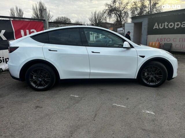 Белый Тесла Model Y, объемом двигателя 0 л и пробегом 25 тыс. км за 33290 $, фото 5 на Automoto.ua