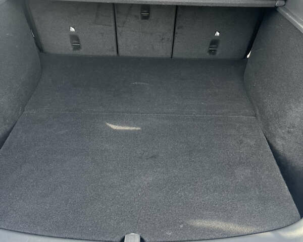 Белый Тесла Model Y, объемом двигателя 0 л и пробегом 35 тыс. км за 29000 $, фото 17 на Automoto.ua