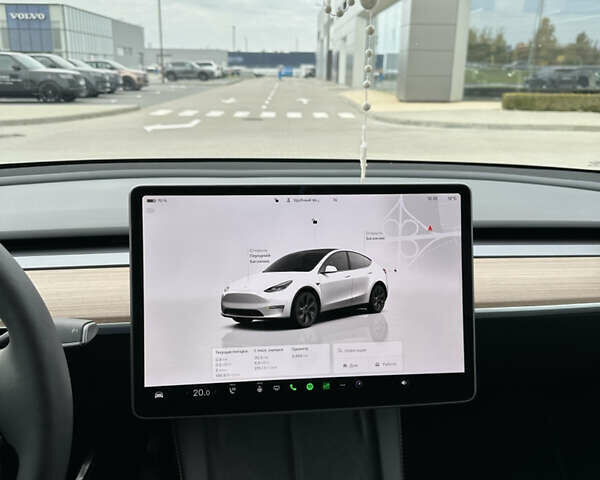 Белый Тесла Model Y, объемом двигателя 0 л и пробегом 6 тыс. км за 27000 $, фото 24 на Automoto.ua