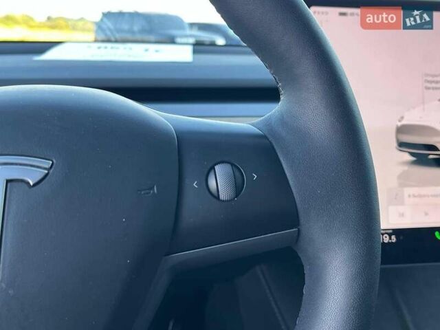 Белый Тесла Model Y, объемом двигателя 0 л и пробегом 34 тыс. км за 30890 $, фото 42 на Automoto.ua