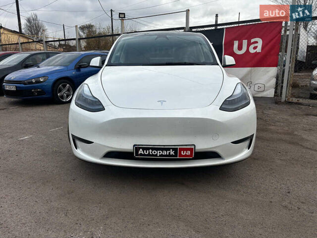 Белый Тесла Model Y, объемом двигателя 0 л и пробегом 25 тыс. км за 33290 $, фото 7 на Automoto.ua