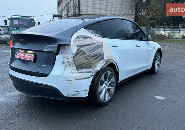 Білий Тесла Model Y, об'ємом двигуна 0 л та пробігом 96 тис. км за 19900 $, фото 9 на Automoto.ua