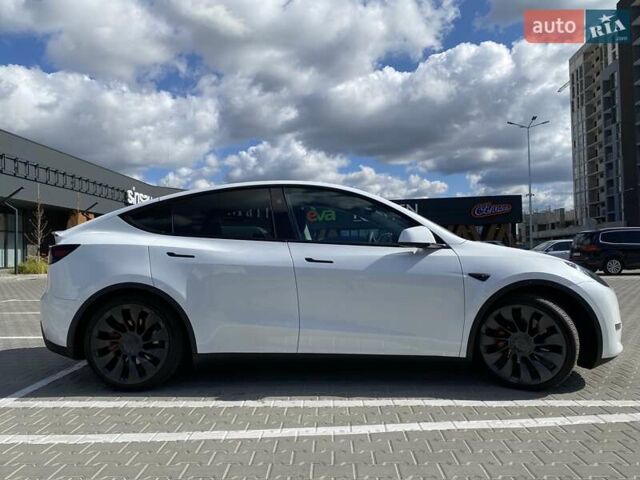 Білий Тесла Model Y, об'ємом двигуна 0 л та пробігом 11 тис. км за 34800 $, фото 3 на Automoto.ua