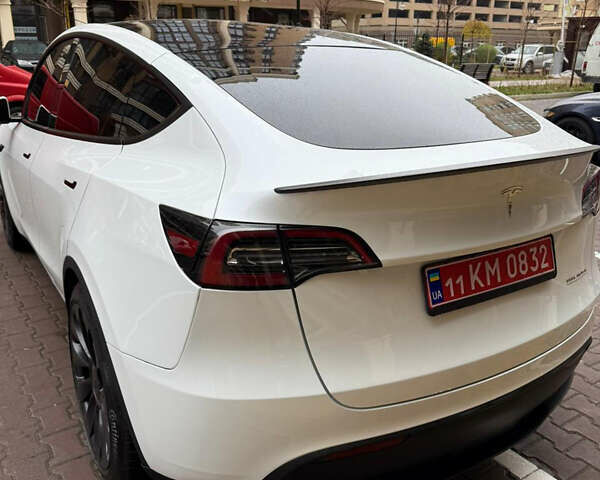 Белый Тесла Model Y, объемом двигателя 0 л и пробегом 17 тыс. км за 31300 $, фото 10 на Automoto.ua