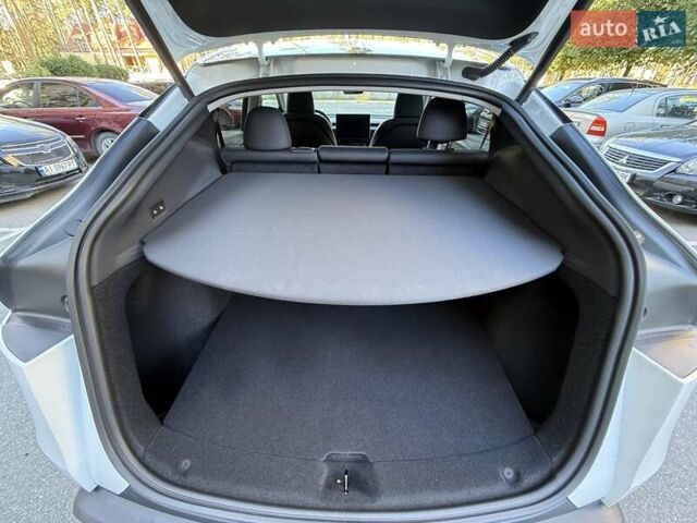 Білий Тесла Model Y, об'ємом двигуна 0 л та пробігом 1 тис. км за 63784 $, фото 11 на Automoto.ua