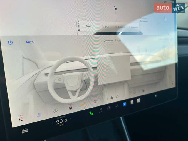 Белый Тесла Model Y, объемом двигателя 0 л и пробегом 1 тыс. км за 63500 $, фото 14 на Automoto.ua