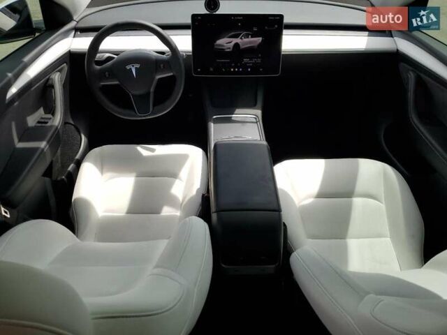 Білий Тесла Model Y, об'ємом двигуна 0 л та пробігом 37 тис. км за 15000 $, фото 7 на Automoto.ua