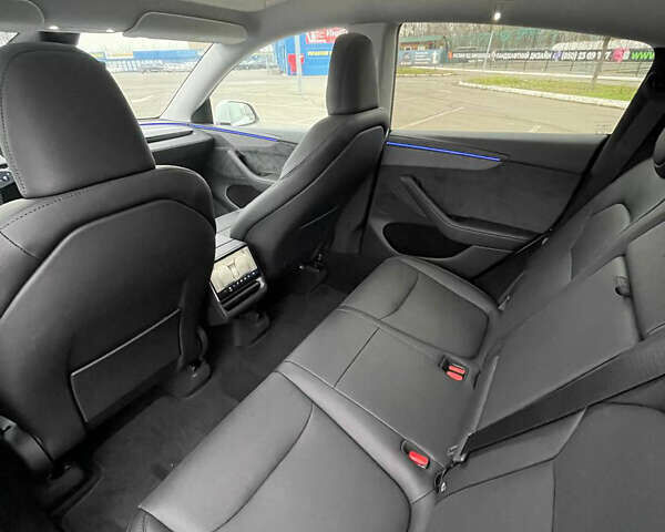 Білий Тесла Model Y, об'ємом двигуна 0 л та пробігом 2 тис. км за 63500 $, фото 13 на Automoto.ua