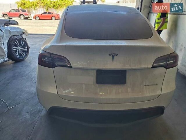 Бежевый Тесла Model Y, объемом двигателя 0 л и пробегом 50 тыс. км за 20500 $, фото 12 на Automoto.ua