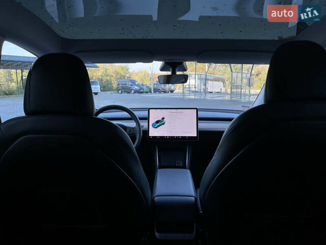 Чорний Тесла Model Y, об'ємом двигуна 0 л та пробігом 38 тис. км за 32900 $, фото 8 на Automoto.ua