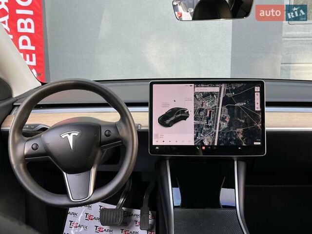 Черный Тесла Model Y, объемом двигателя 0 л и пробегом 136 тыс. км за 24999 $, фото 13 на Automoto.ua