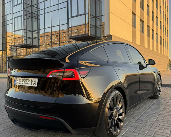 Черный Тесла Model Y, объемом двигателя 0 л и пробегом 20 тыс. км за 31900 $, фото 14 на Automoto.ua