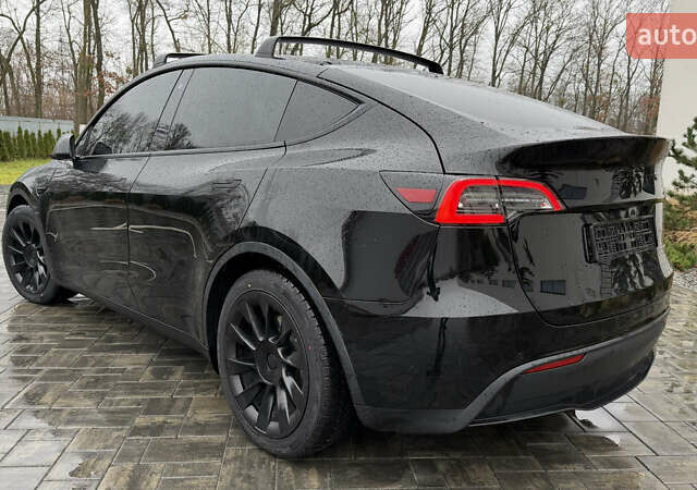 Черный Тесла Model Y, объемом двигателя 0 л и пробегом 169 тыс. км за 21900 $, фото 13 на Automoto.ua