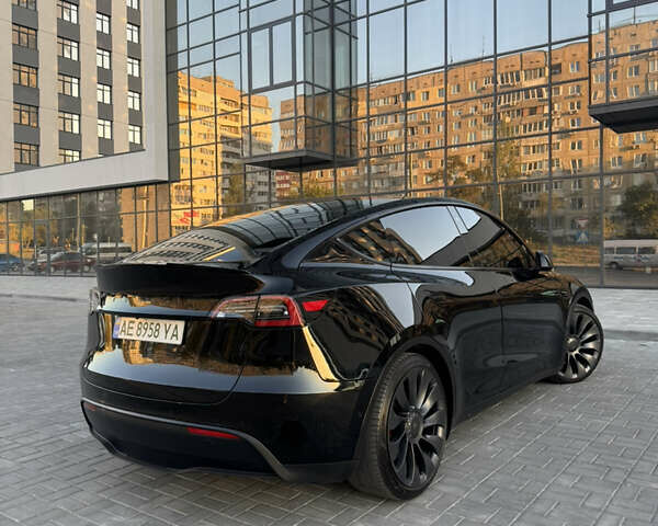 Черный Тесла Model Y, объемом двигателя 0 л и пробегом 20 тыс. км за 31900 $, фото 5 на Automoto.ua