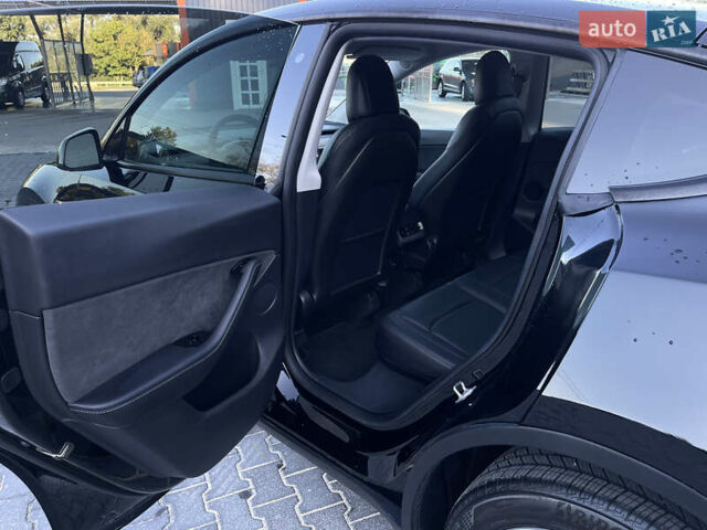 Чорний Тесла Model Y, об'ємом двигуна 0 л та пробігом 38 тис. км за 32900 $, фото 13 на Automoto.ua