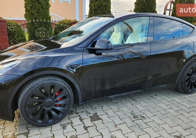 Черный Тесла Model Y, объемом двигателя 0 л и пробегом 86 тыс. км за 24500 $, фото 5 на Automoto.ua