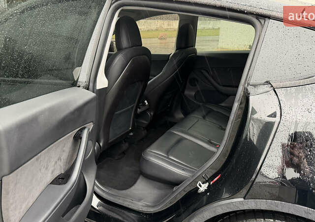 Черный Тесла Model Y, объемом двигателя 0 л и пробегом 169 тыс. км за 21900 $, фото 23 на Automoto.ua