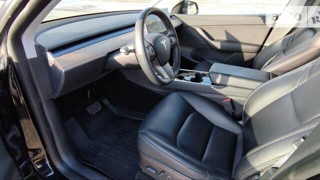 Чорний Тесла Model Y, об'ємом двигуна 0 л та пробігом 36 тис. км за 33500 $, фото 28 на Automoto.ua