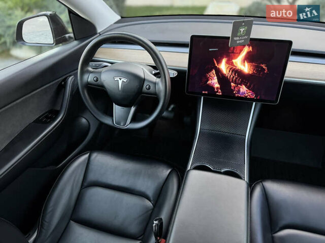 Черный Тесла Model Y, объемом двигателя 0 л и пробегом 113 тыс. км за 21999 $, фото 61 на Automoto.ua