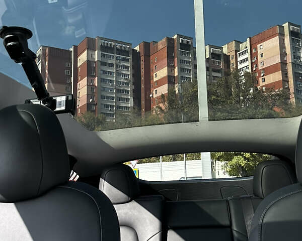 Тесла Model Y 2020 в Днепре (Днепропетровске) на Automoto.ua Черный Тесла Model Y, объемом двигателя 0 л и пробегом 81 тыс. км за 23800 $, фото 17 на Automoto.ua