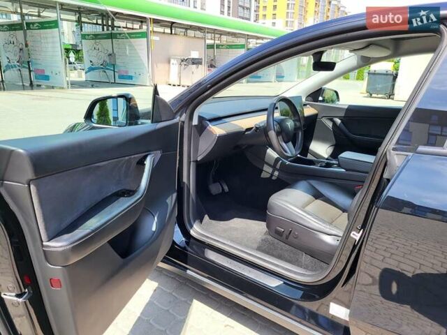 Черный Тесла Model Y, объемом двигателя 0 л и пробегом 110 тыс. км за 21300 $, фото 9 на Automoto.ua