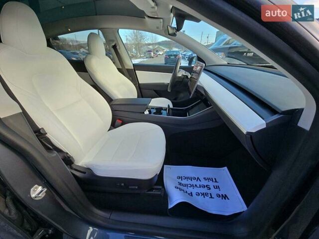 Черный Тесла Model Y, объемом двигателя 0 л и пробегом 56 тыс. км за 19500 $, фото 7 на Automoto.ua