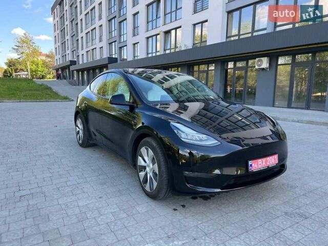 Черный Тесла Model Y, объемом двигателя 0 л и пробегом 65 тыс. км за 32000 $, фото 1 на Automoto.ua