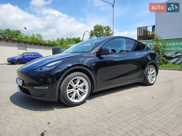 Черный Тесла Model Y, объемом двигателя 0 л и пробегом 110 тыс. км за 21300 $, фото 2 на Automoto.ua