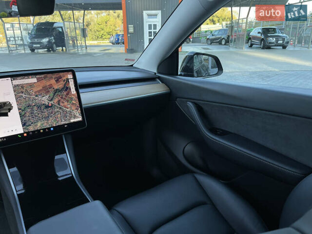 Чорний Тесла Model Y, об'ємом двигуна 0 л та пробігом 38 тис. км за 32900 $, фото 12 на Automoto.ua