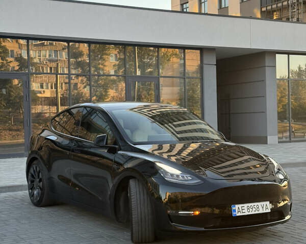 Черный Тесла Model Y, объемом двигателя 0 л и пробегом 20 тыс. км за 31900 $, фото 3 на Automoto.ua