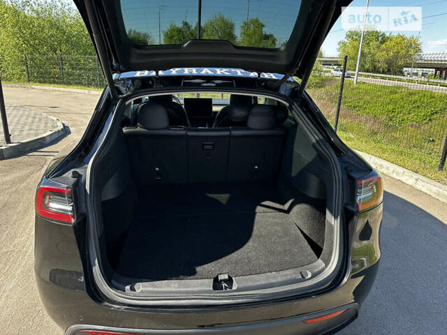 Чорний Тесла Model Y, об'ємом двигуна 0 л та пробігом 100 тис. км за 22000 $, фото 10 на Automoto.ua
