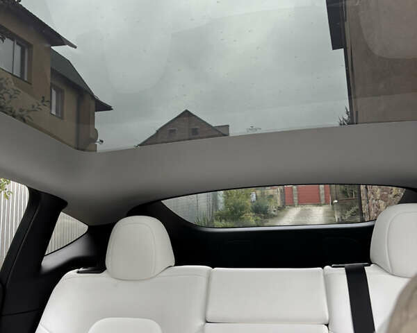 Тесла Model Y 2020 в Тернополе на Automoto.ua Черный Тесла Model Y, объемом двигателя 0 л и пробегом 100 тыс. км за 23499 $, фото 19 на Automoto.ua