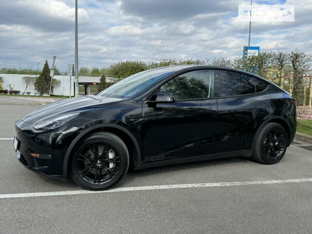 Чорний Тесла Model Y, об'ємом двигуна 0 л та пробігом 27 тис. км за 27900 $, фото 4 на Automoto.ua