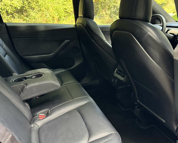 Черный Тесла Model Y, объемом двигателя 0 л и пробегом 143 тыс. км за 22900 $, фото 13 на Automoto.ua