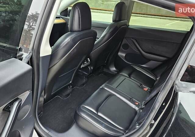 Черный Тесла Model Y, объемом двигателя 0 л и пробегом 136 тыс. км за 23990 $, фото 14 на Automoto.ua