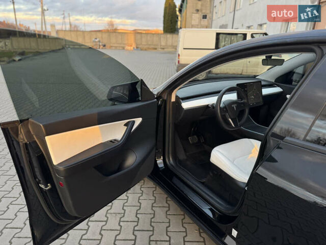 Черный Тесла Model Y, объемом двигателя 0 л и пробегом 149 тыс. км за 20600 $, фото 24 на Automoto.ua
