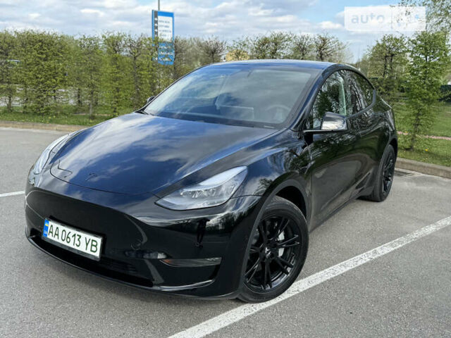 Чорний Тесла Model Y, об'ємом двигуна 0 л та пробігом 27 тис. км за 27900 $, фото 1 на Automoto.ua