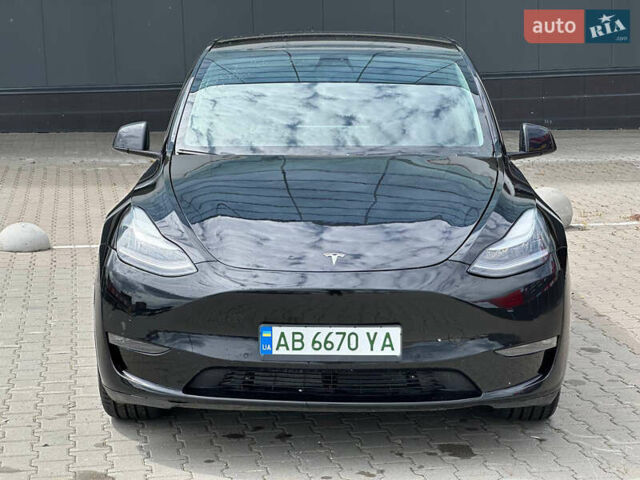 Черный Тесла Model Y, объемом двигателя 0 л и пробегом 49 тыс. км за 19900 $, фото 2 на Automoto.ua