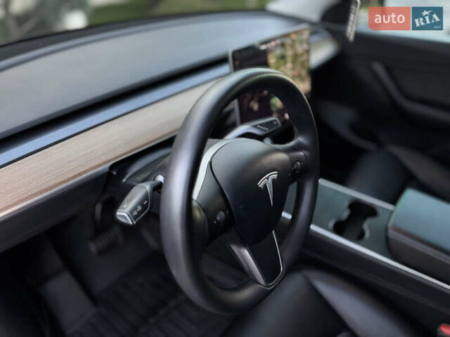 Чорний Тесла Model Y, об'ємом двигуна 0 л та пробігом 110 тис. км за 22799 $, фото 56 на Automoto.ua