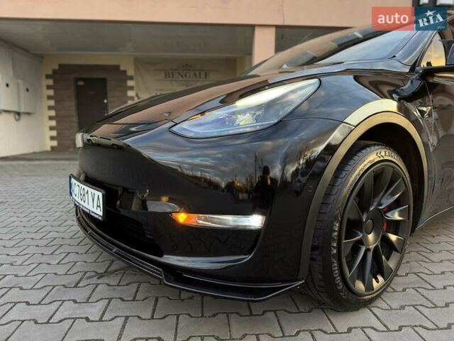 Черный Тесла Model Y, объемом двигателя 0 л и пробегом 149 тыс. км за 20600 $, фото 6 на Automoto.ua