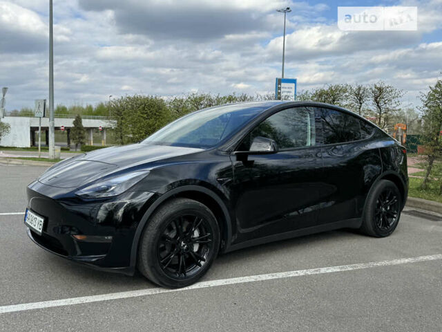 Черный Тесла Model Y, объемом двигателя 0 л и пробегом 27 тыс. км за 26900 $, фото 6 на Automoto.ua