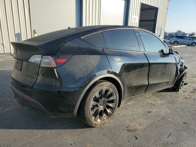 Черный Тесла Model Y, объемом двигателя 0 л и пробегом 103 тыс. км за 11300 $, фото 5 на Automoto.ua