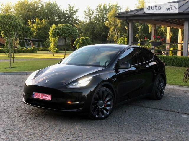 Чорний Тесла Model Y, об'ємом двигуна 0 л та пробігом 73 тис. км за 29499 $, фото 103 на Automoto.ua