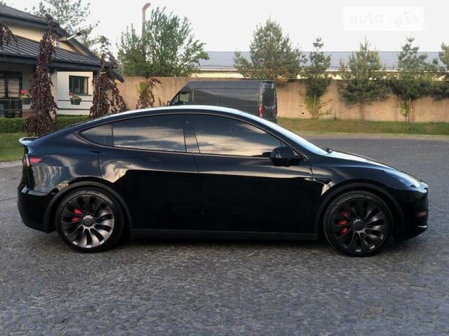 Чорний Тесла Model Y, об'ємом двигуна 0 л та пробігом 73 тис. км за 29499 $, фото 24 на Automoto.ua